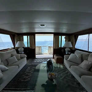 https://yacht-our-alissa.catalonia-hotels.com