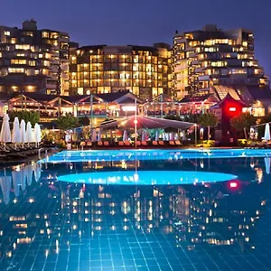 Limak Lara Deluxe & 5*, Antalya Turecko